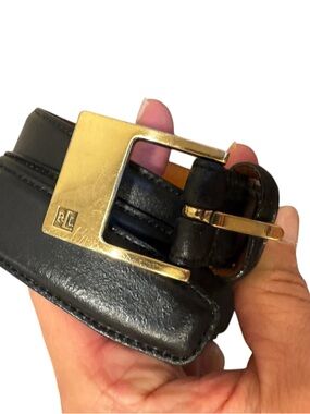 Ralph Lauren Black Leather Belt Gold Buckle women’s size medium preppy RL